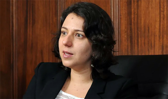 Karla Bertocco Trindade