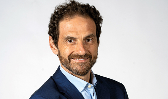 Megale,Caio(XP) 24ago 01